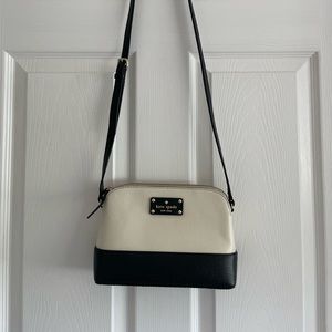 Kate Spade New York 2 tone small crossbody